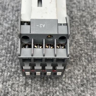 Used ABB AL9-30-10 Misc Industrial Equipment California US | Davliegogo LLC #1730201
