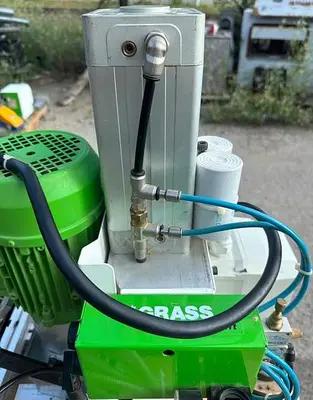 USED GRASS ECO PRESS-P