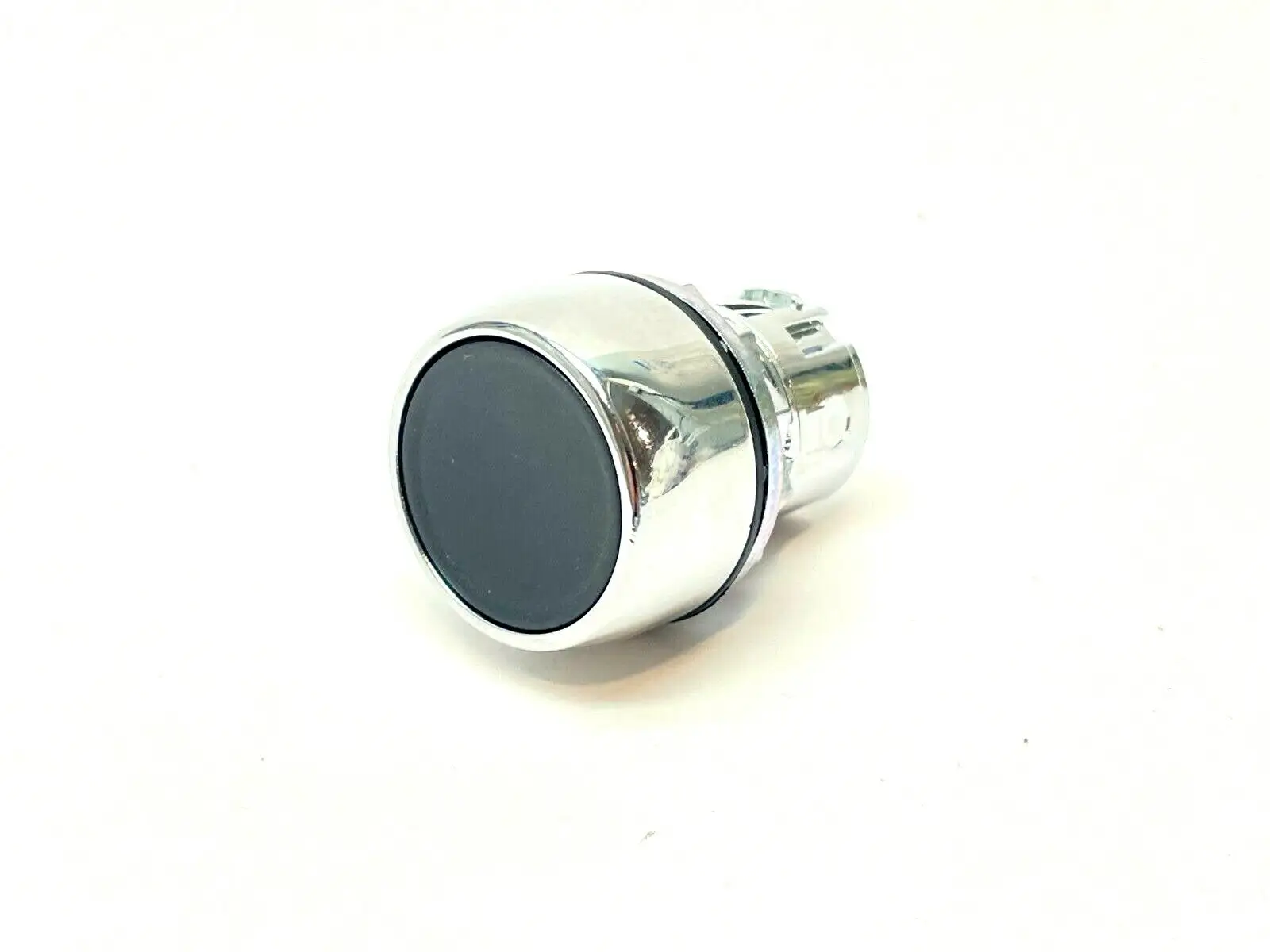 800FM-FA2 | Allen Bradley  Pushbutton Flush Alternate Action - New Other