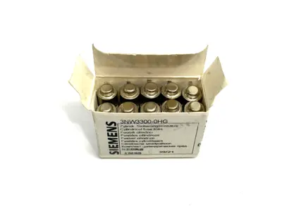USED SIEMENS SENTRON CYLINDRICAL FUSE, SLOW-BLOW, 30A