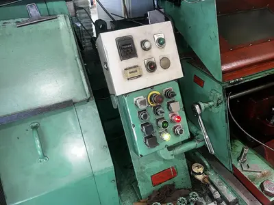 USED 1981 NATIONAL 1012