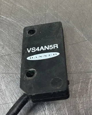 BANNER ENGINEERING VS4AN5R 69423 Sensor 4D
