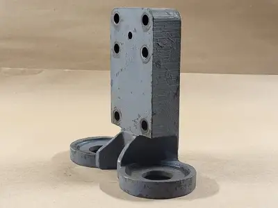 Front Engine Mounts F8L413