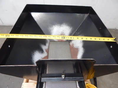 Used PERFORMANCE FEEDERS _UNKNOWN_ Vibratory Bowl Feeder Texas US | OCO Industrial #1718014