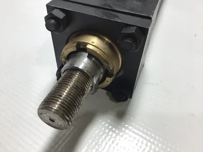 Parker 02.00 BB2AU34 14.000 Hydraulic Cylinder Series 2A 250PSI Air