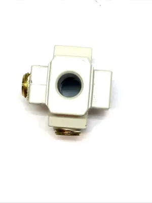 USED SMC CROSS SPACER FOR AC20-A MODULAR FRL 1/4" NPT