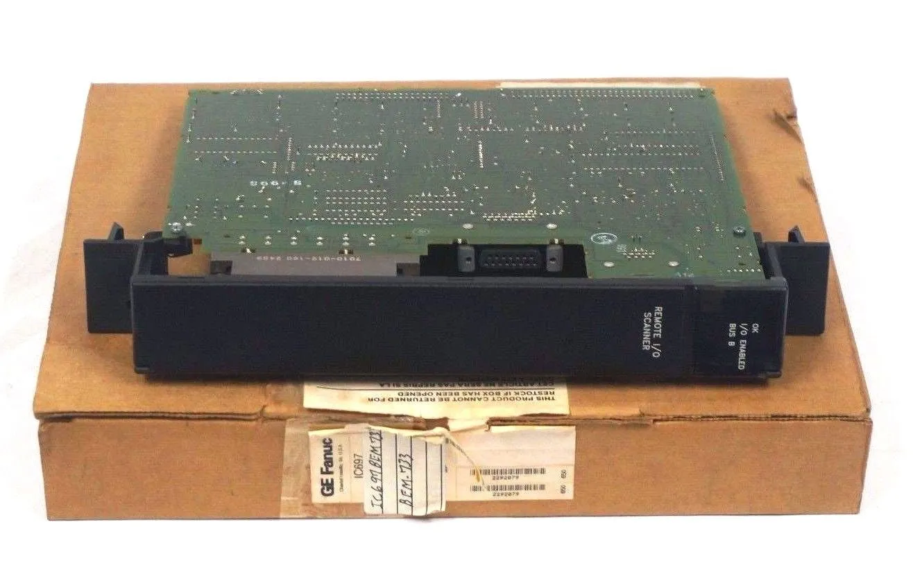 GE FANUC IC697BEM733C I/O GENIUS MODULE IC697BEM733