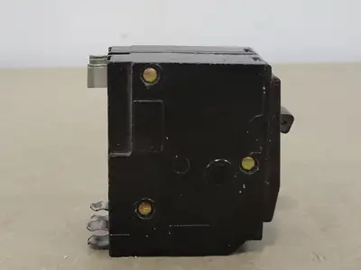 Used SQUARE D QO230 Switchgears British Columbia CA | Lenmark #835378