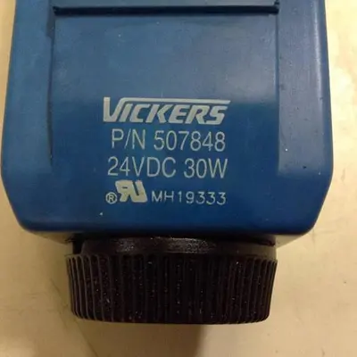 USED VICKERS DG4V3S82CVMUH560