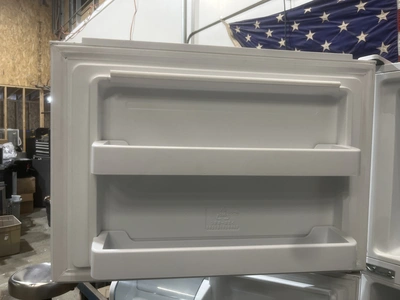 Used CRITERION FREEZER ON TOP Refrigerators Michigan US | Miedema Asset Management Group #1425146