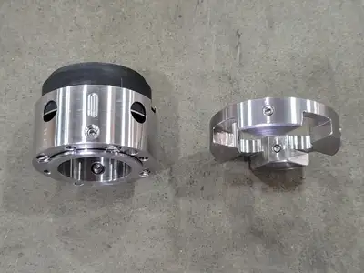 Outboard Glands and Seal Head Assembly