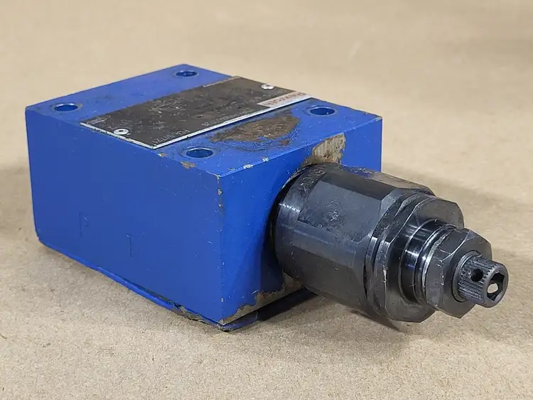 Used REXROTH R900423728 Parts (Hydraulics and Pneumatics) British Columbia CA | Lenmark #264778