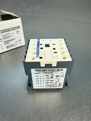 Telemecanique CA2KN22F7 Control Relay 110 V 50/60 Hz (9.3.1)