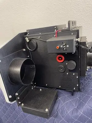 BISCUIT MODEL BT2A1 PN O28448 QUINTEL LAMP HOUSING