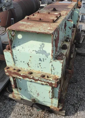 Philadelphia 318 TS Enclosed Gear Drive 106:1 Ratio 595 RPM In 5.6 Out Used