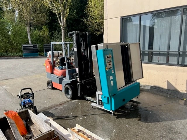 Used _UNKNOWN_ 22-130 Glass Cutting Equipment | Coast Machinery Group #875347