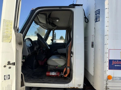 Used 2017 INTERNATIONAL 4300 SBA 4X2 26' BOX TRUCK Box trucks Ohio US | Miedema Asset Management Group #1709398