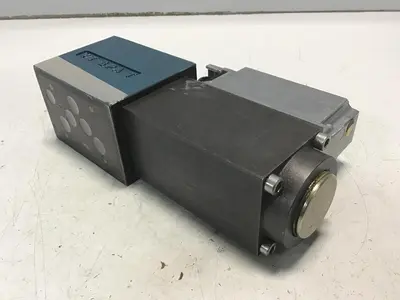 USED BOSCH 0 811 404 752