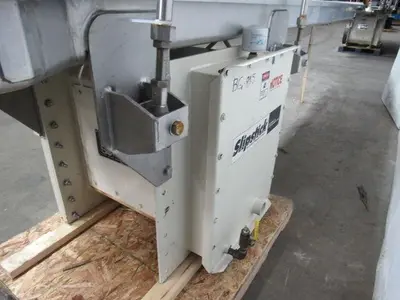 Triple S Dynamics HDC-8/2/LH Slipstick Stainless Steel Vibratory Feeder Conveyor