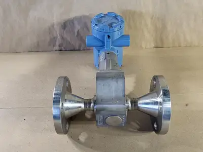 NEW ROSEMOUNT 8800CR010SA1N1D1