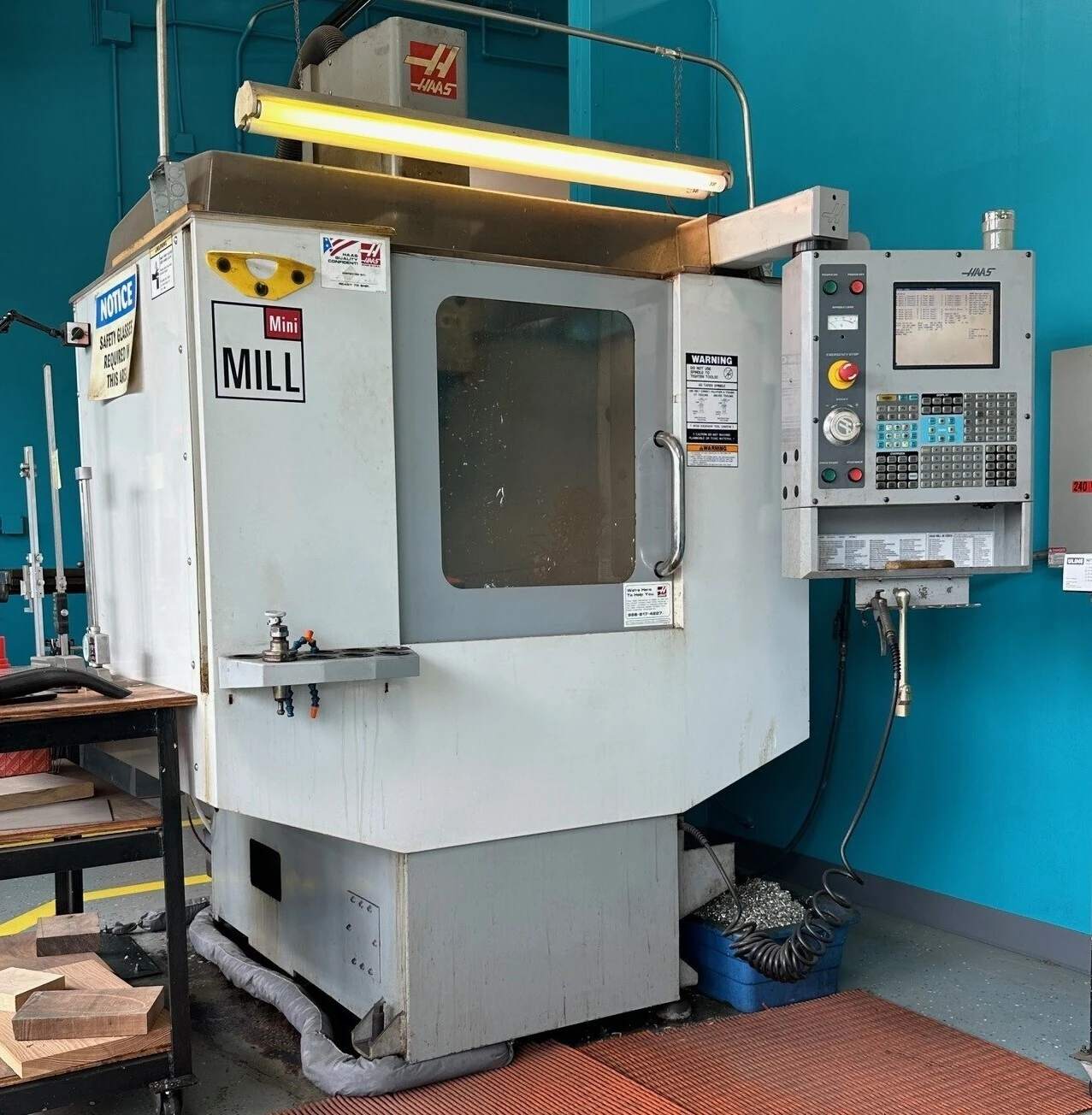 USED 2006 HAAS MINI MILL