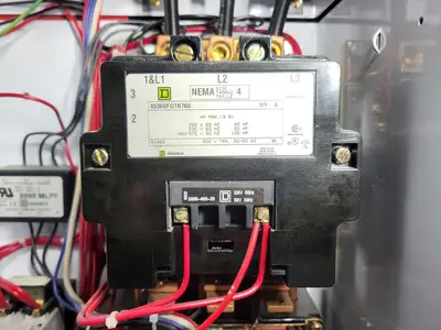 USED SQUARE D MODEL 6