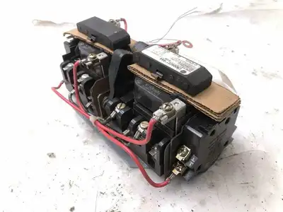 GE CR309C0**BAA NEMA Size 1 Magnetic Reversing Starter 30A 600VAC 7.5/10HP