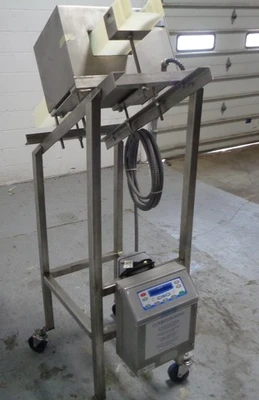 Used LOMA MFG. IQ2 Metal Detectors California US | BakeryEquipment.com #1555030