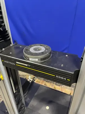 USED INSTRON 5564STANDARD