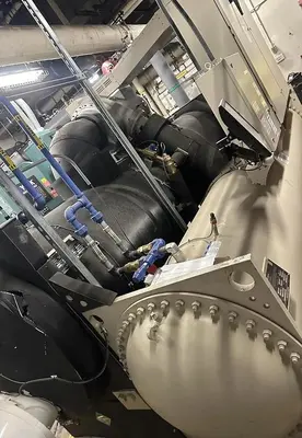 USED 2020 DAIKIN 560 TON CENTRIFUGAL MAGNETIC BEARING WATER