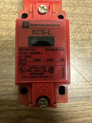 Used TELEMECHANIQUE XCS-L Miscellaneous Equipment (Electrical & Power) Ohio US | Surplus Asset Holdings #1239137