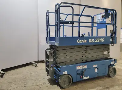 USED GENIE GS-3246