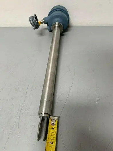 Used ROSEMOUNT 2120 VIBRATING FORK LIQUID LEVEL SWITCH 2120D5RV1NADE0165 W/ 16" PROBE Relays & Switches California US | Equipment Lab #486942