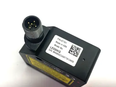 USED BANNER ENGINEERING IO-LINK LASER DISPLACEMENT SENSOR; RANGE: 100-1000 MM 97761