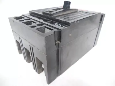 General Electric TEB132070 Circuit Breaker 70 Amps 240VAC Used