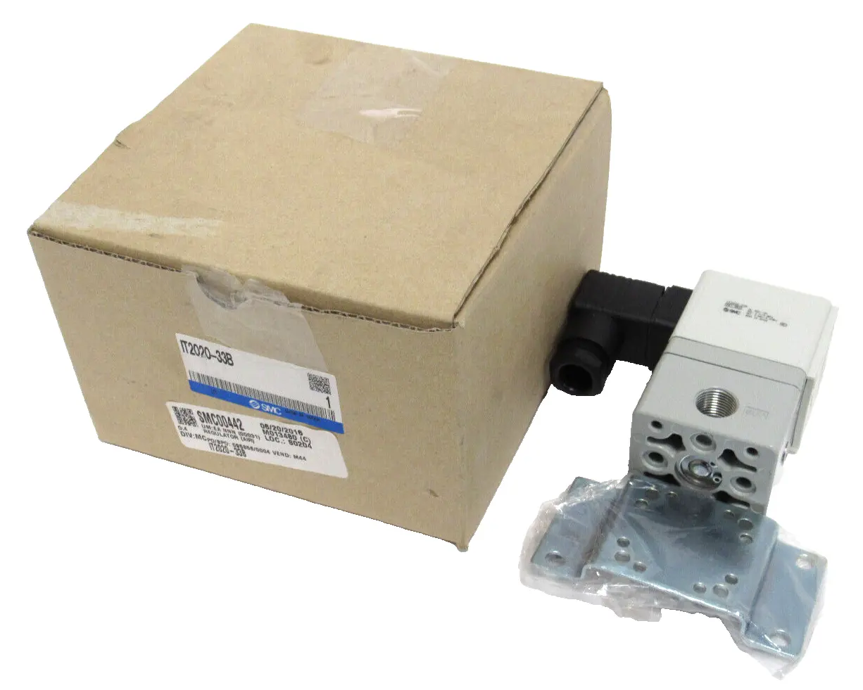 NEW SMC IT2020-33B REGULATOR IT202033B