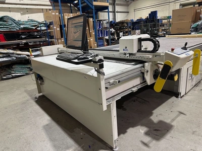 2012 topcut bullmer premiumcut CV Fabric Cutter | Charter Auctions (3)