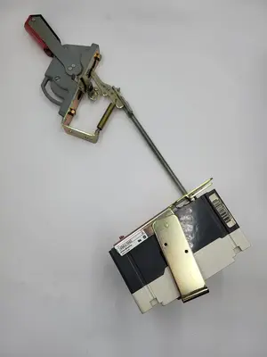 Used CUTLER HAMMER / ALLEN BRADLEY CUTLER HAMMER EHD 14K 40 AMP CIRCUIT BREAKER & ALLEN BRADLEY ON/OFF DISCONNECT SWITCH ARM 1494V-M40 Circuit Breakers | ND Industrial Surplus #1211450