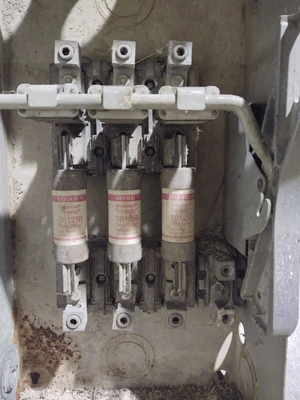 Siemens ITE JN424, 200 Amp, 240 Volt, 3P4W, Fusible Disconnect Safety Switch