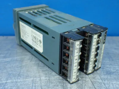 Used EUROTHERM 2216E/AL/VH/R1/R1/RF/2YM/ENG/XXXXX/EU0523 Temperature Controls Ohio US | HGR 24 #803169