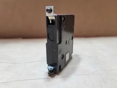 USED SQUARE D QOB130