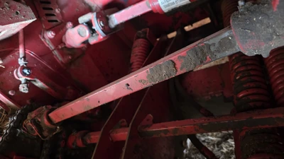 NEW HOLLAND FP230 chopper | Iron Listing (82)