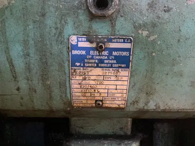 USED 1974 HARRISON M400 CENTER LATHE