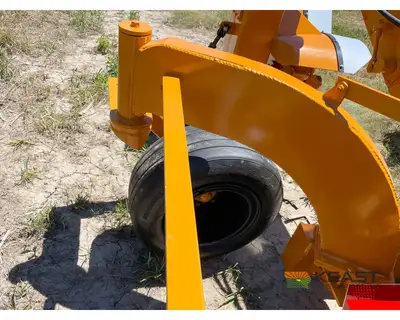 Used HURRICANE DITCHER _UNKNOWN_ Miscellaneous Agriculture (Farm) Equipment Iowa US | Keast Enterprises #1360332