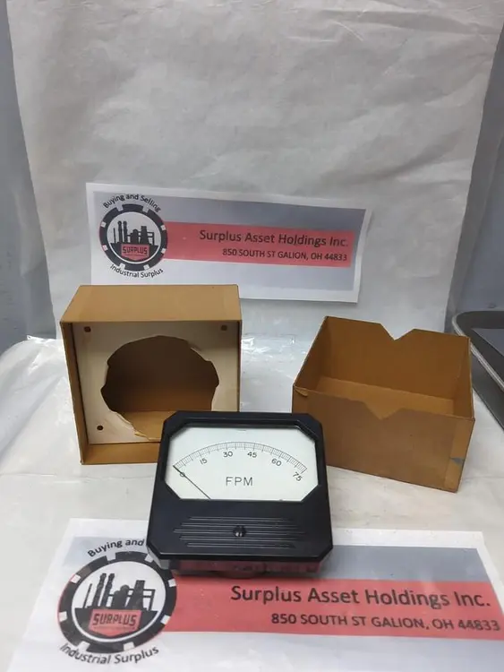 New | in-Stock CLARK FPM 0-75 Universal Pressure Meters | Surplus Asset Holdings #1216588