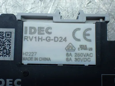 NEW IDEC SV1H07L1