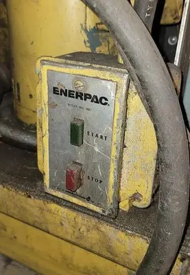 USED ENERPAC S-300