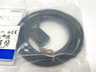 New | in-Stock Omron E3Z-R81 Photoelectric Sensors Michigan US | Maverick Industrial Sales #1392880