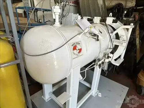 Used DIXIE MANUFACTURING Unknown Environmental Chambers Illinois US | Perfection Global, LLC. #80099