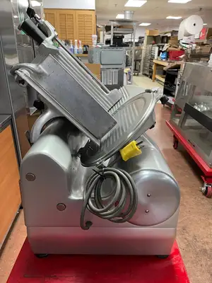 Used Hobart Used Hobart Automatic Meat Cheese Deli Slicer Model 1712R 120V Slicers / Dicers / Cutters Illinois US | Falcon Restaurant Supply #1376091
